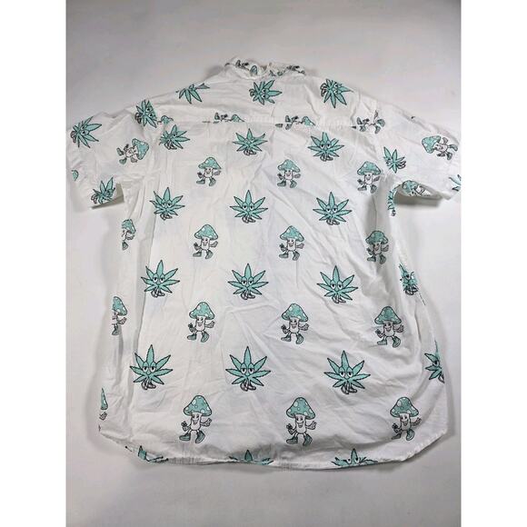 Eighty Eight Shirt Large White Shrooms Hemp Leave Print Short Sleeve button up - Picture 4 of 4